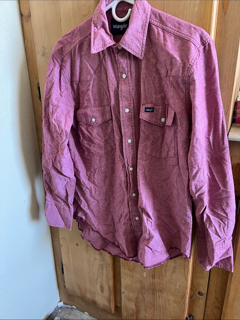 Wrangler Men's Faded Rose Button-Front Western Shirt